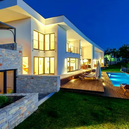 Villa Vala